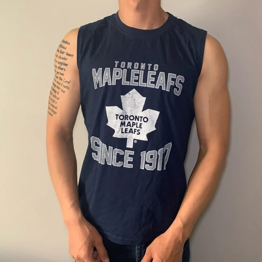 NHL calhoun sportswear Toronto Maple Leafs Mens tank  top SIZE SM